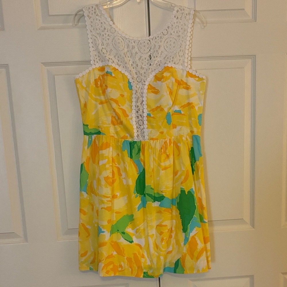 First Impression Yellow Roses Dress